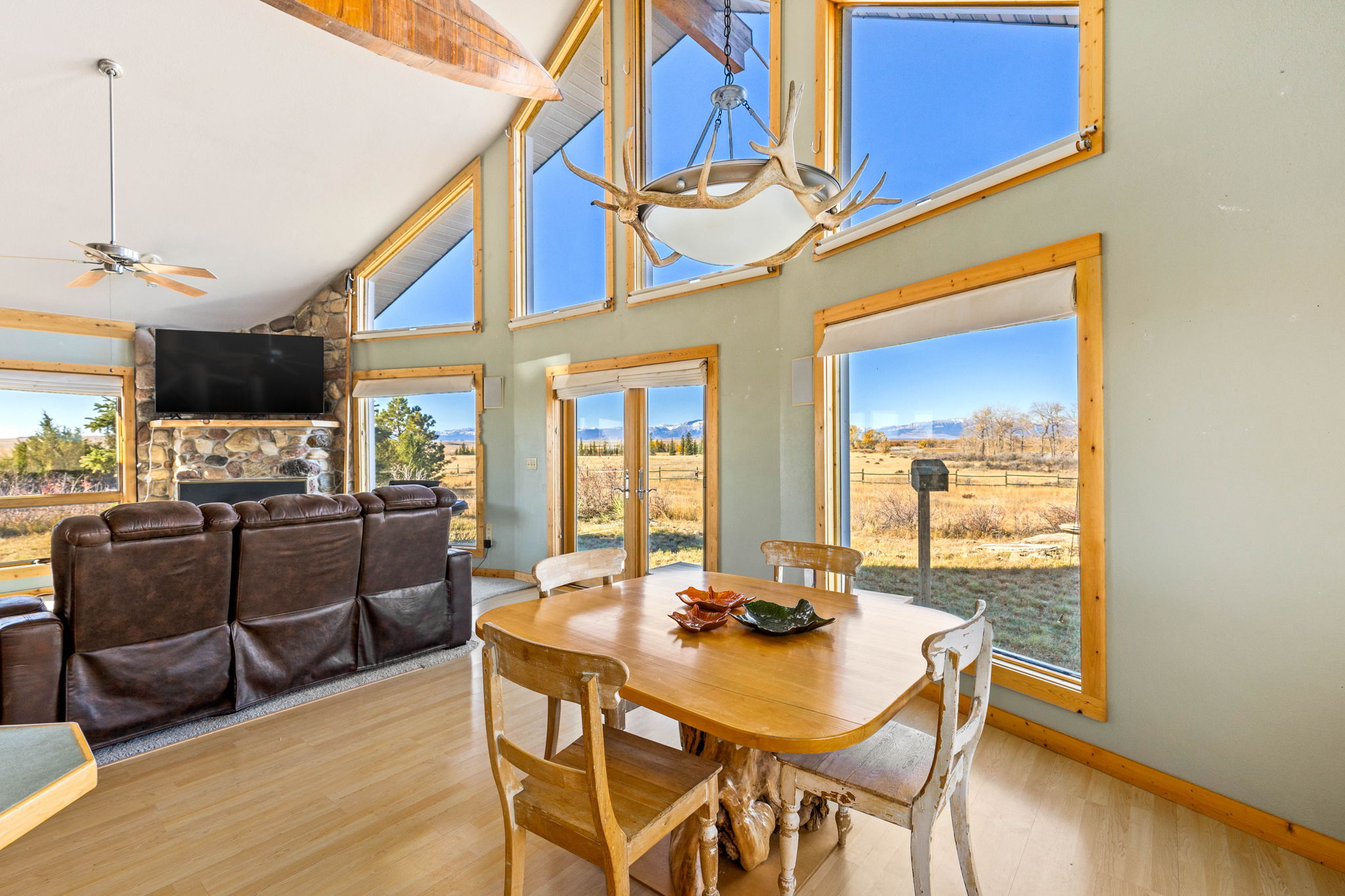 9 Mountain View Drive