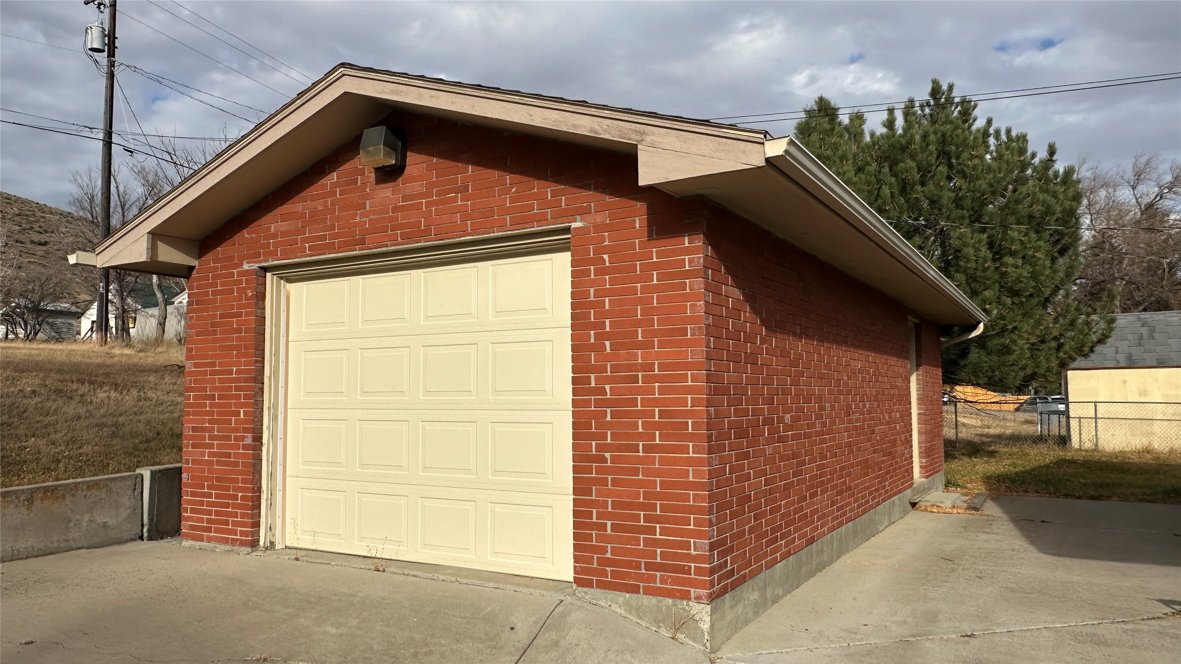 1510 Saint Charles Street