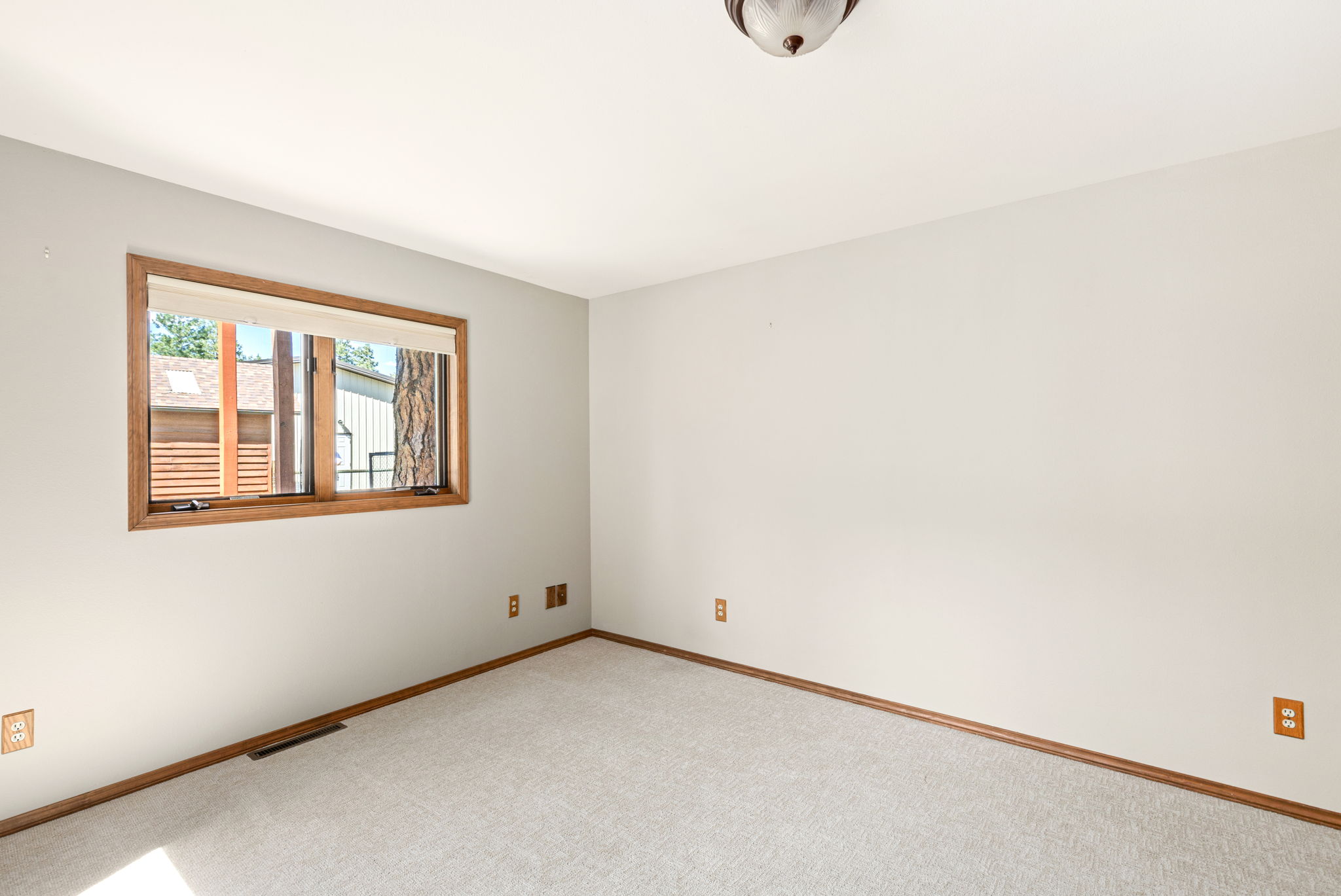 6260 Head Lane