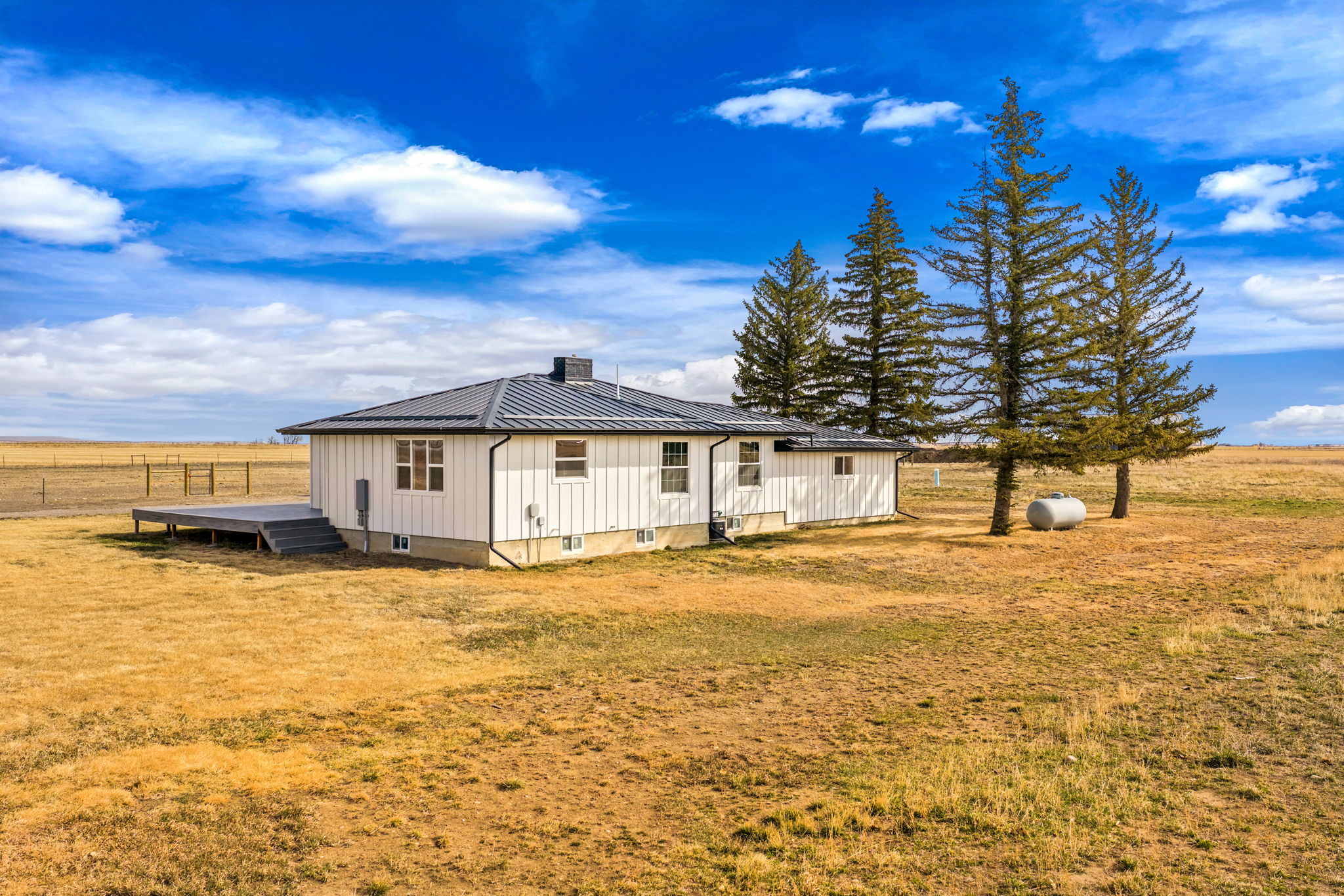 241 8th Lane NE