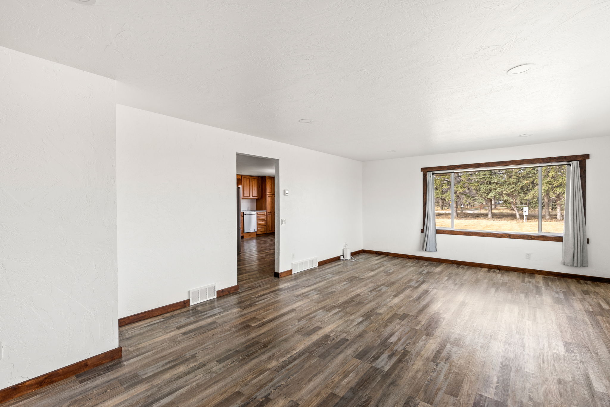 241 8th Lane NE
