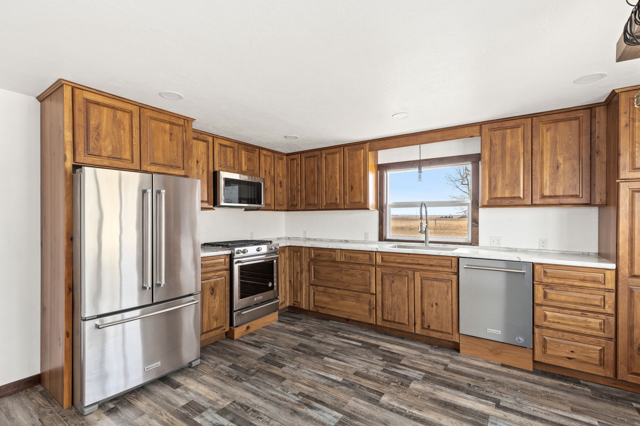 241 8th Lane NE