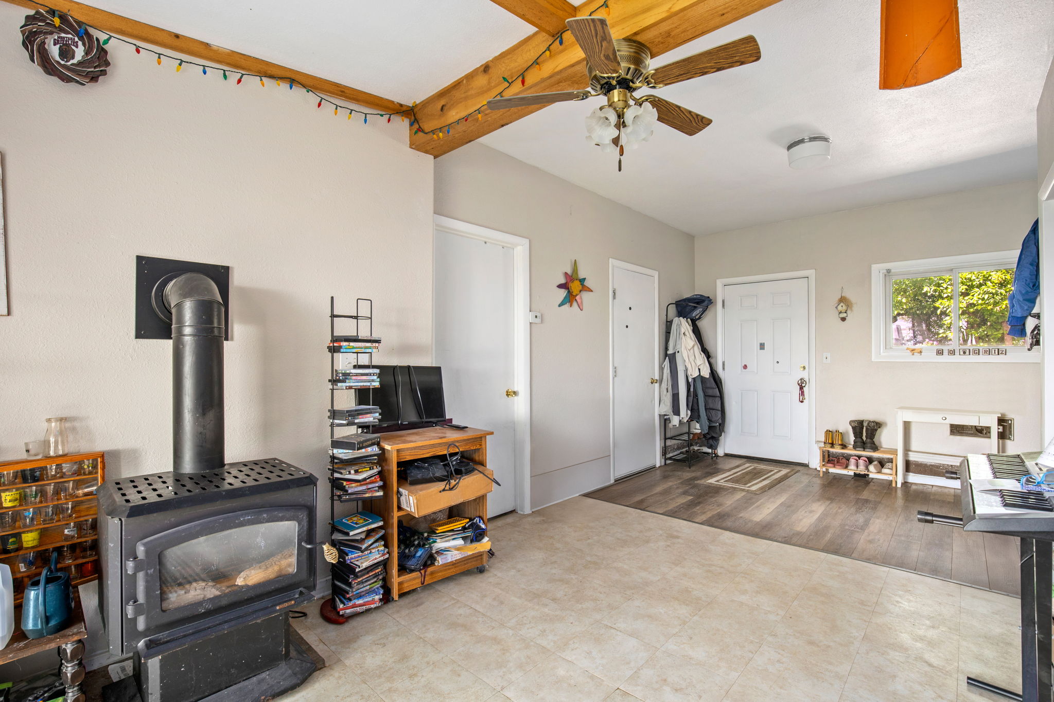 361 5th Lane NE