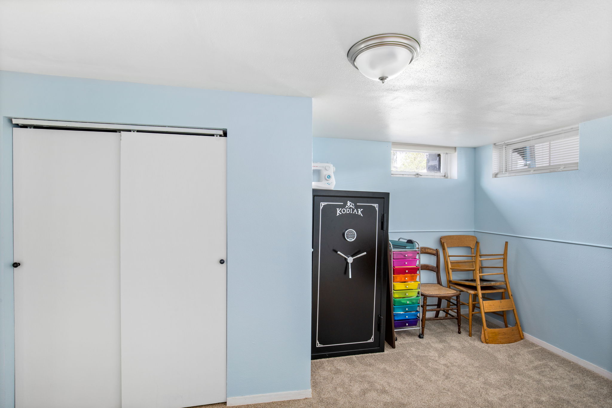 329 Riverview 4 W