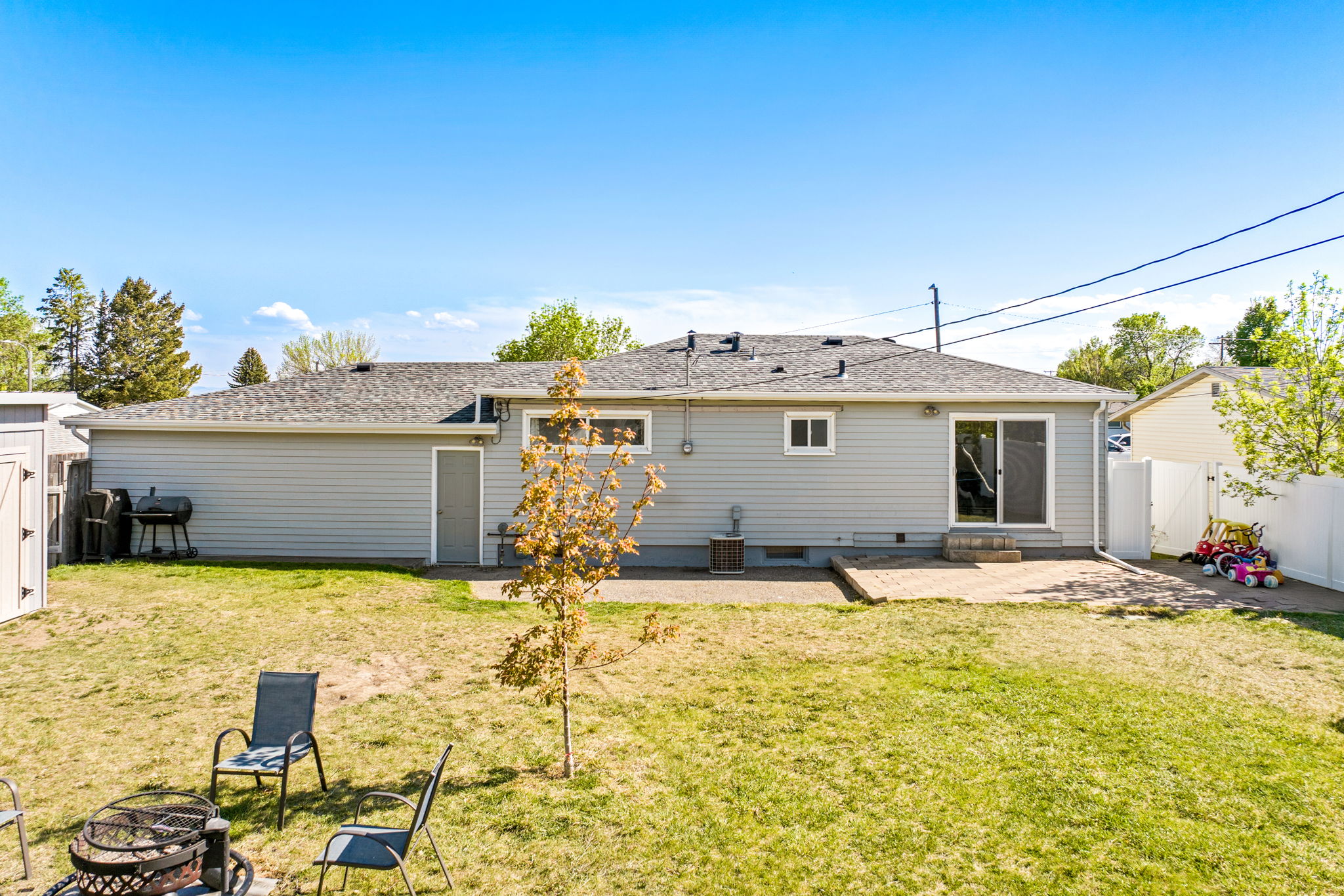329 Riverview 4 W