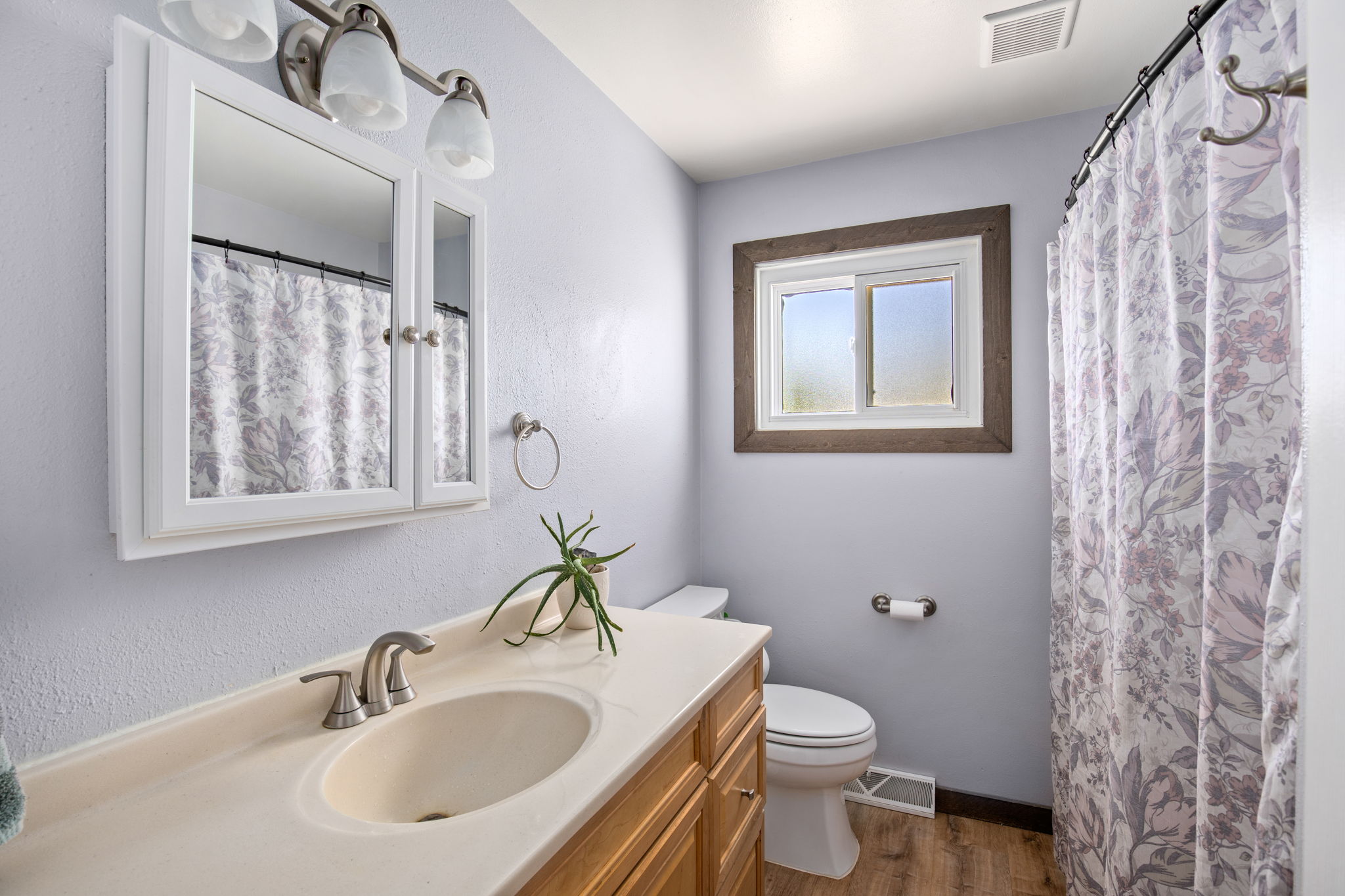 329 Riverview 4 W