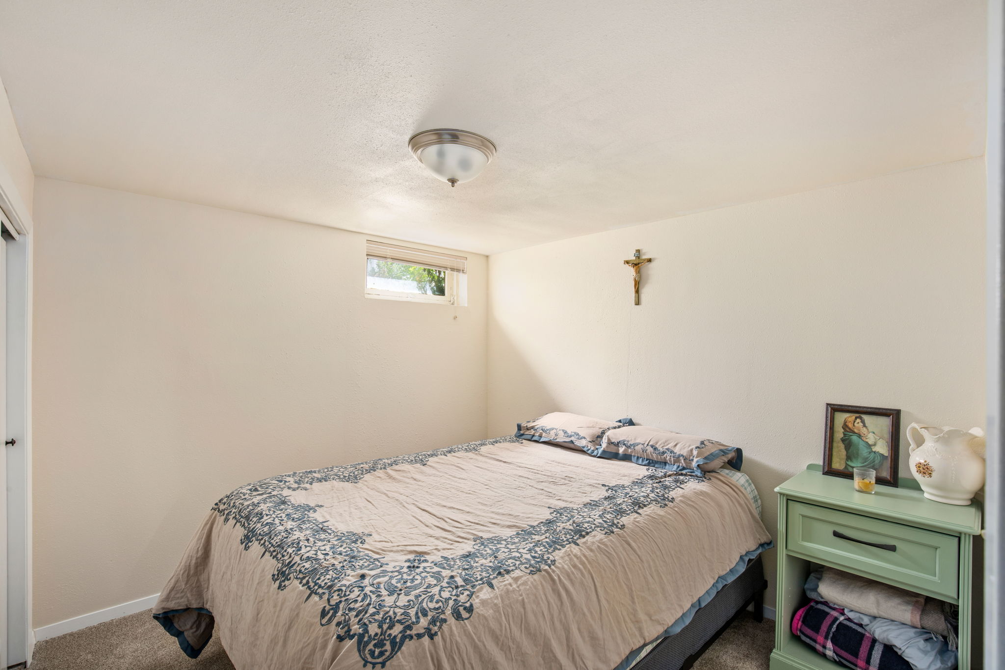 329 Riverview 4 W