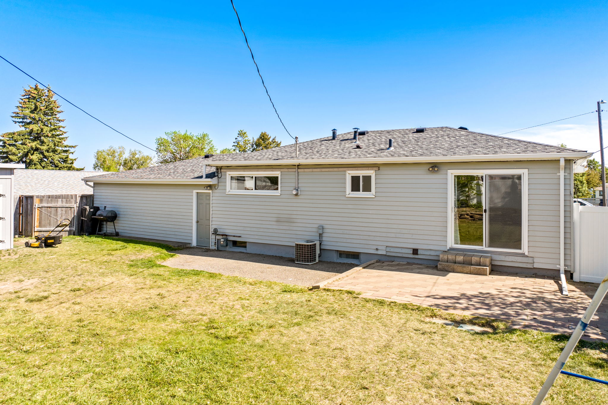 329 Riverview 4 W
