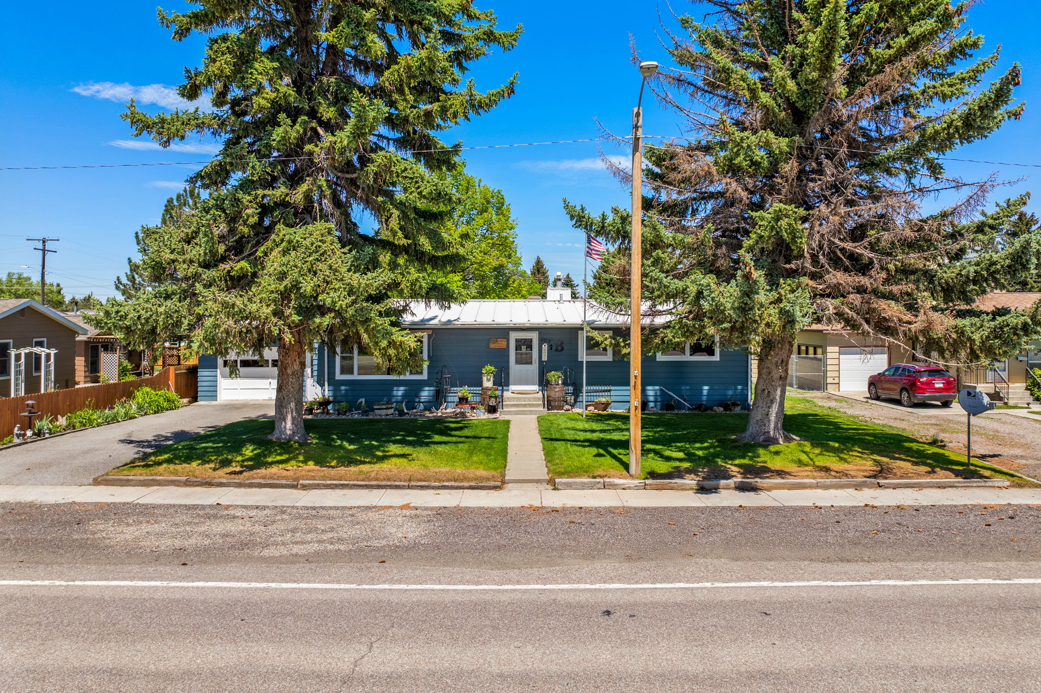 203 3rd Avenue SW