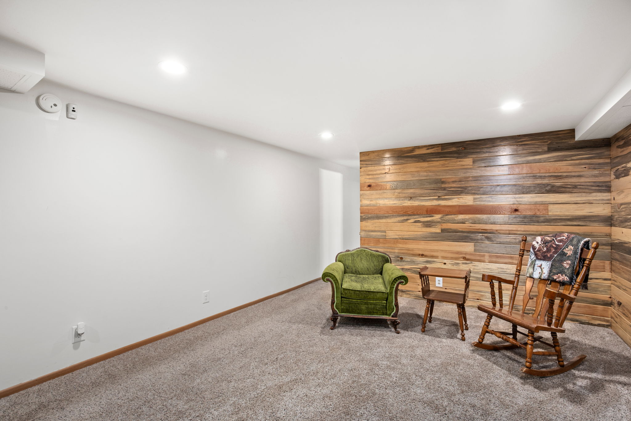 203 3rd Avenue SW
