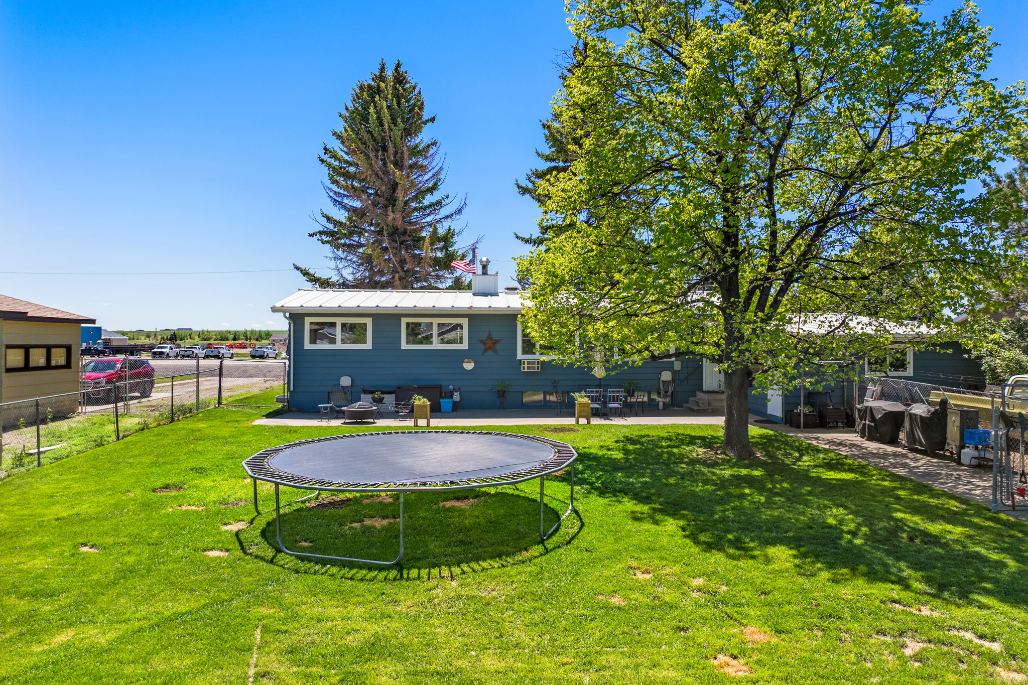 203 3rd Avenue SW