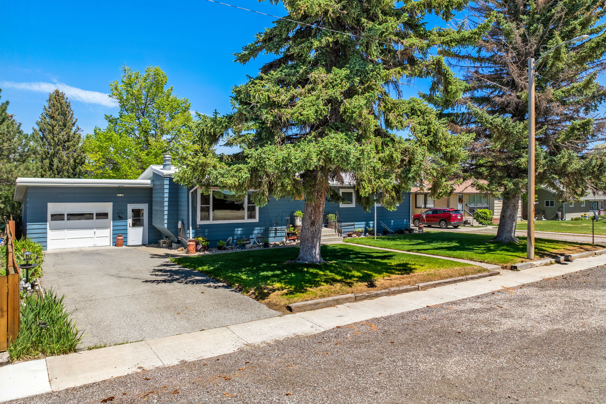 203 3rd Avenue SW