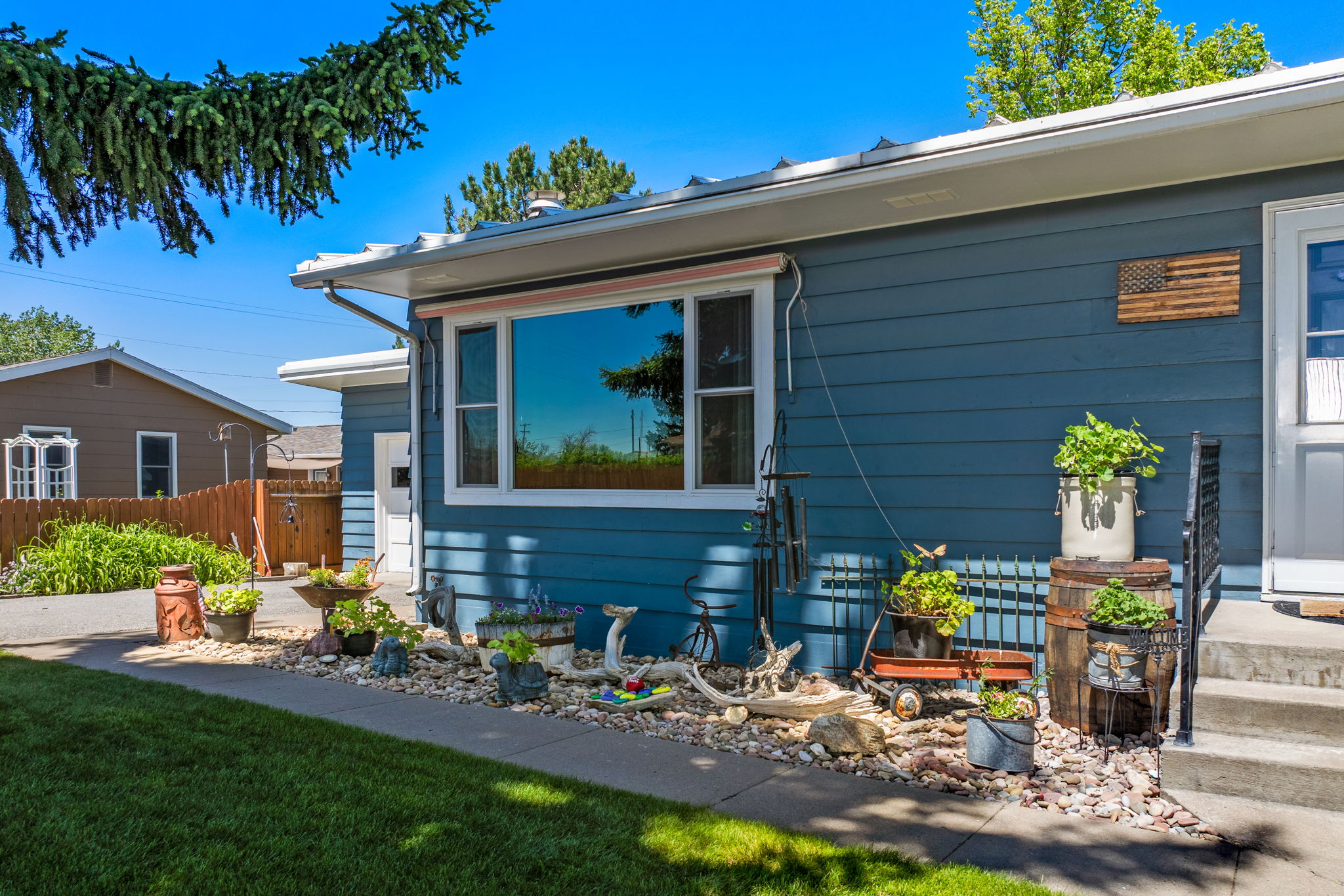203 3rd Avenue SW