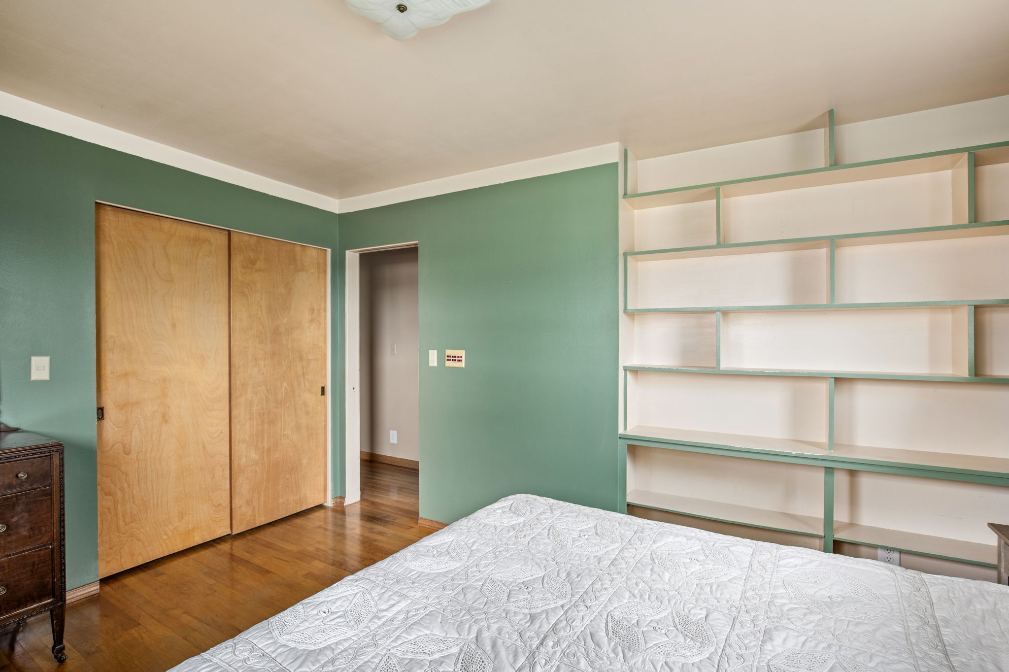 203 3rd Avenue SW