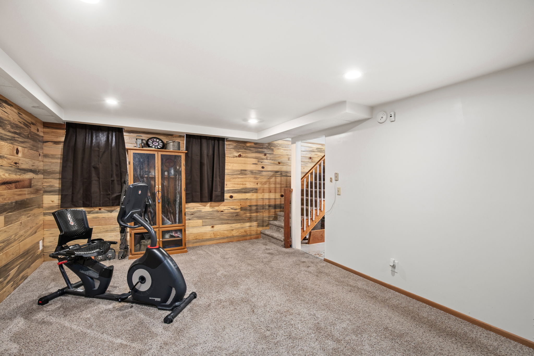 203 3rd Avenue SW