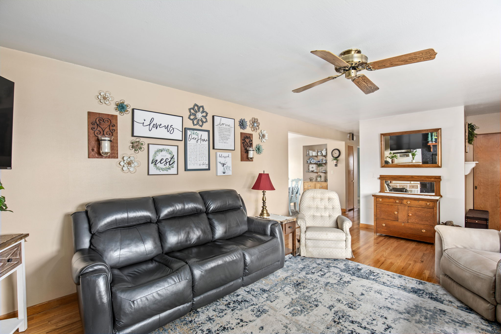 203 3rd Avenue SW