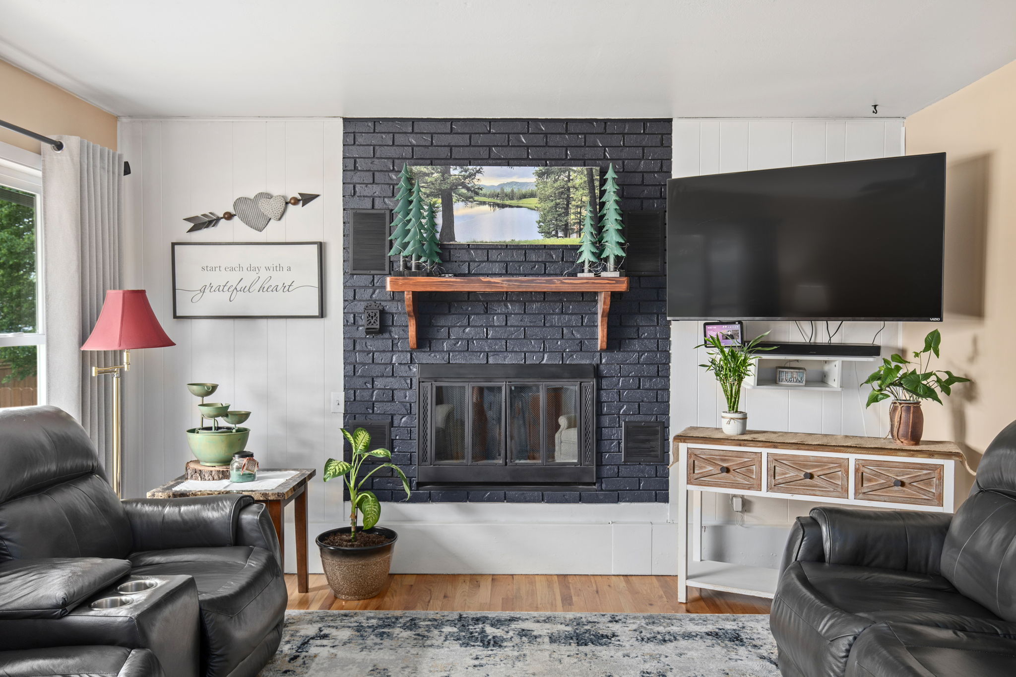 203 3rd Avenue SW