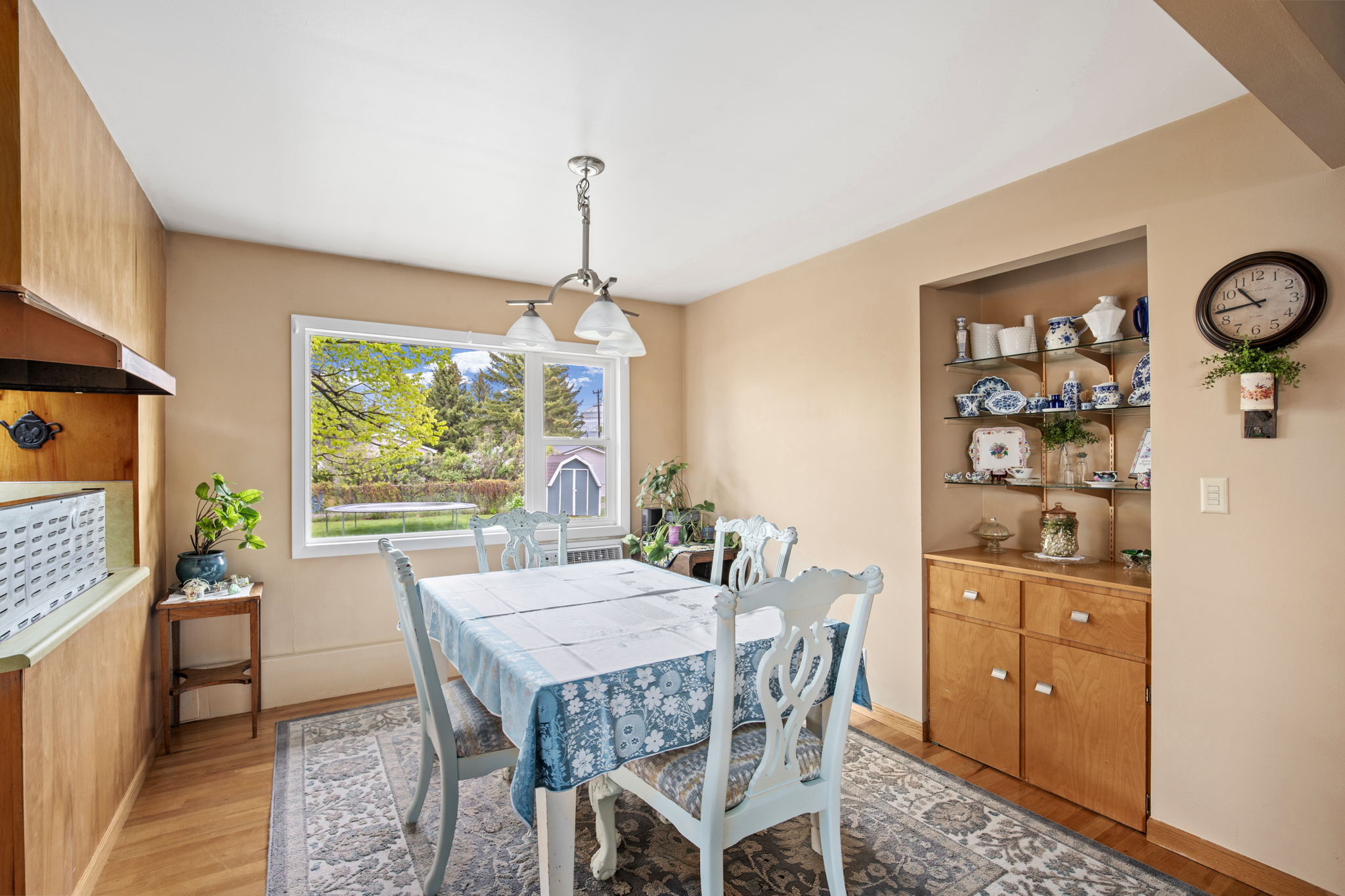 203 3rd Avenue SW