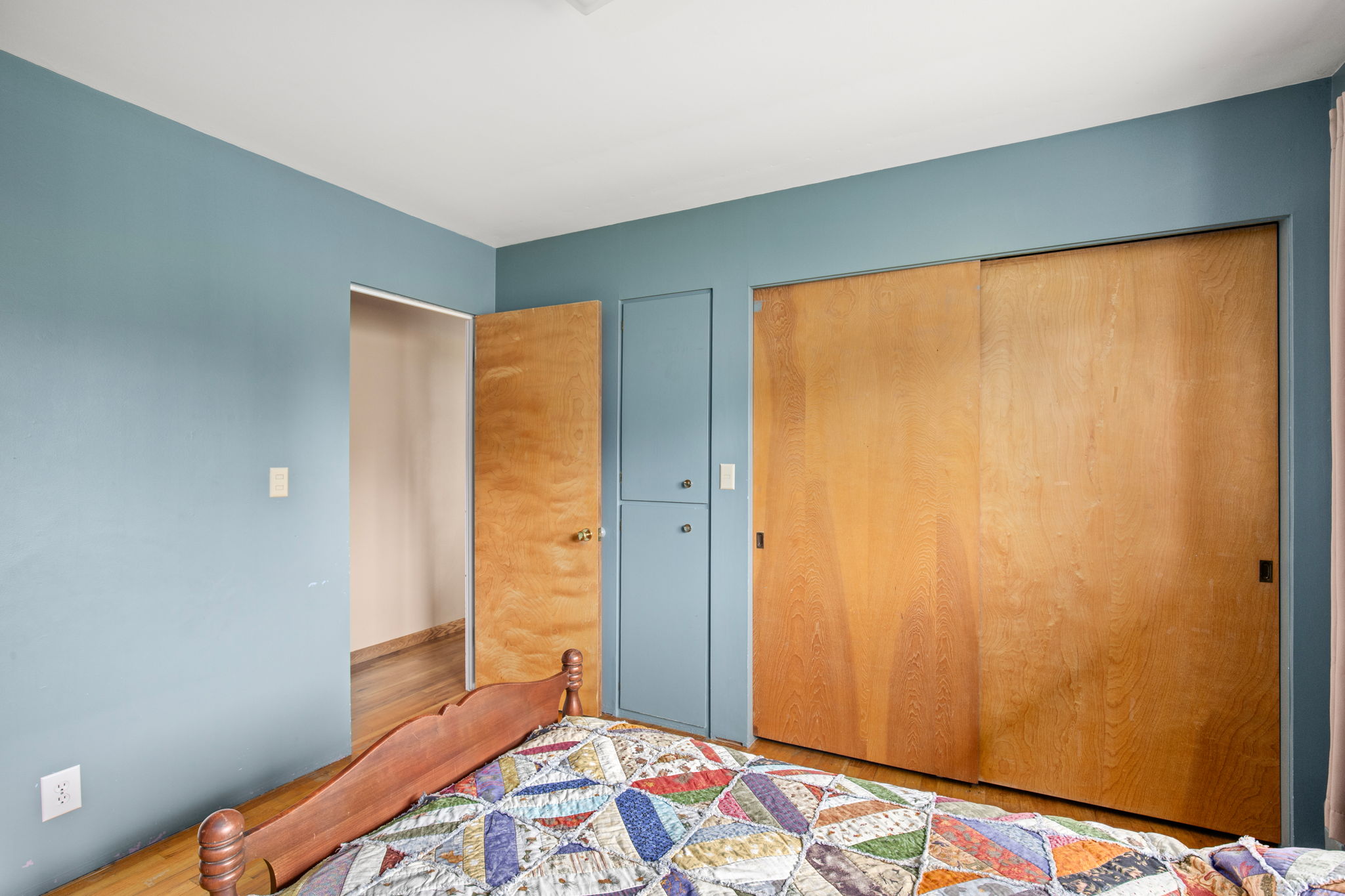 203 3rd Avenue SW