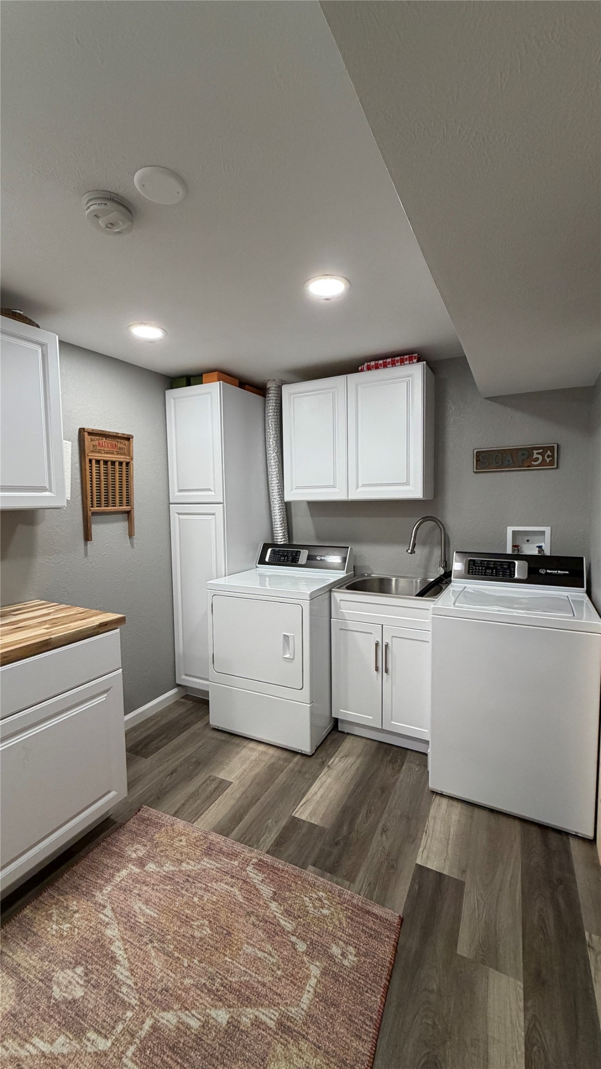1221 Park Garden Road