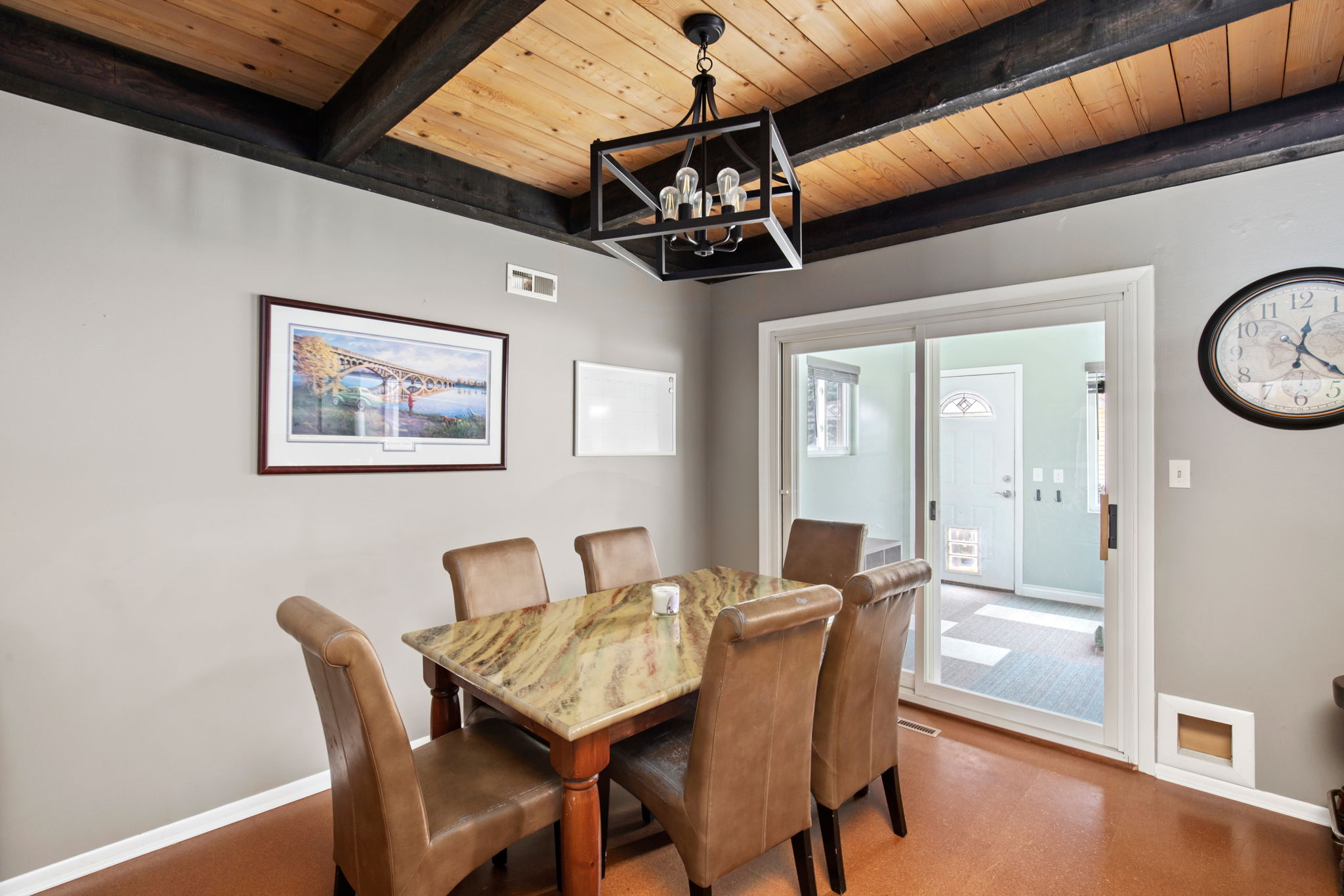 806 Fox Drive