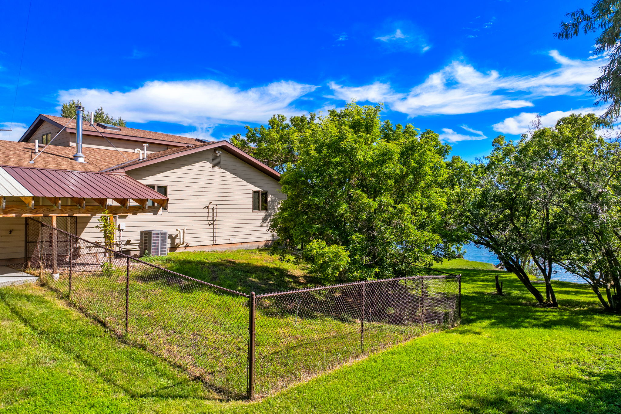 471 Flood Road