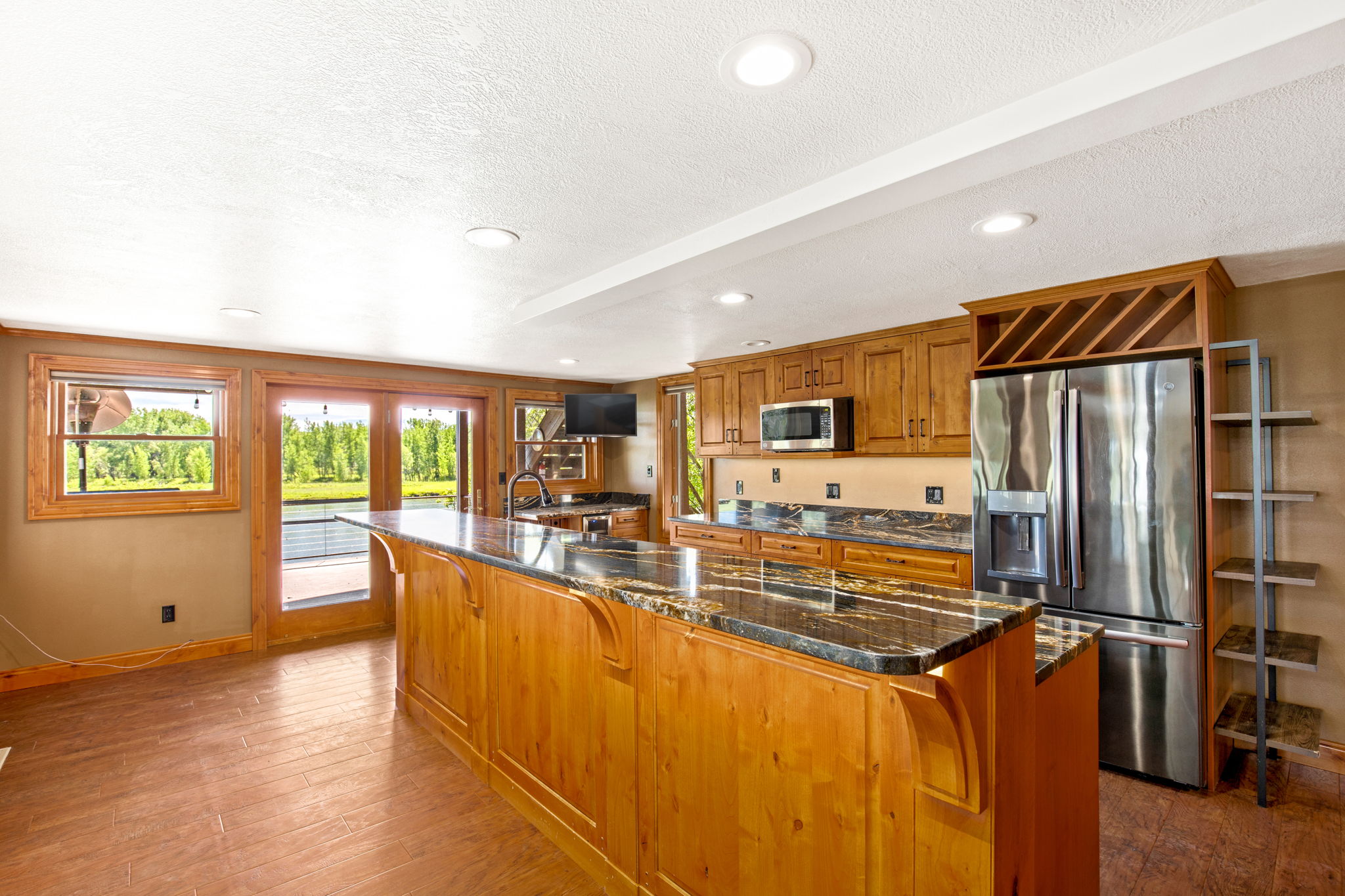 471 Flood Road