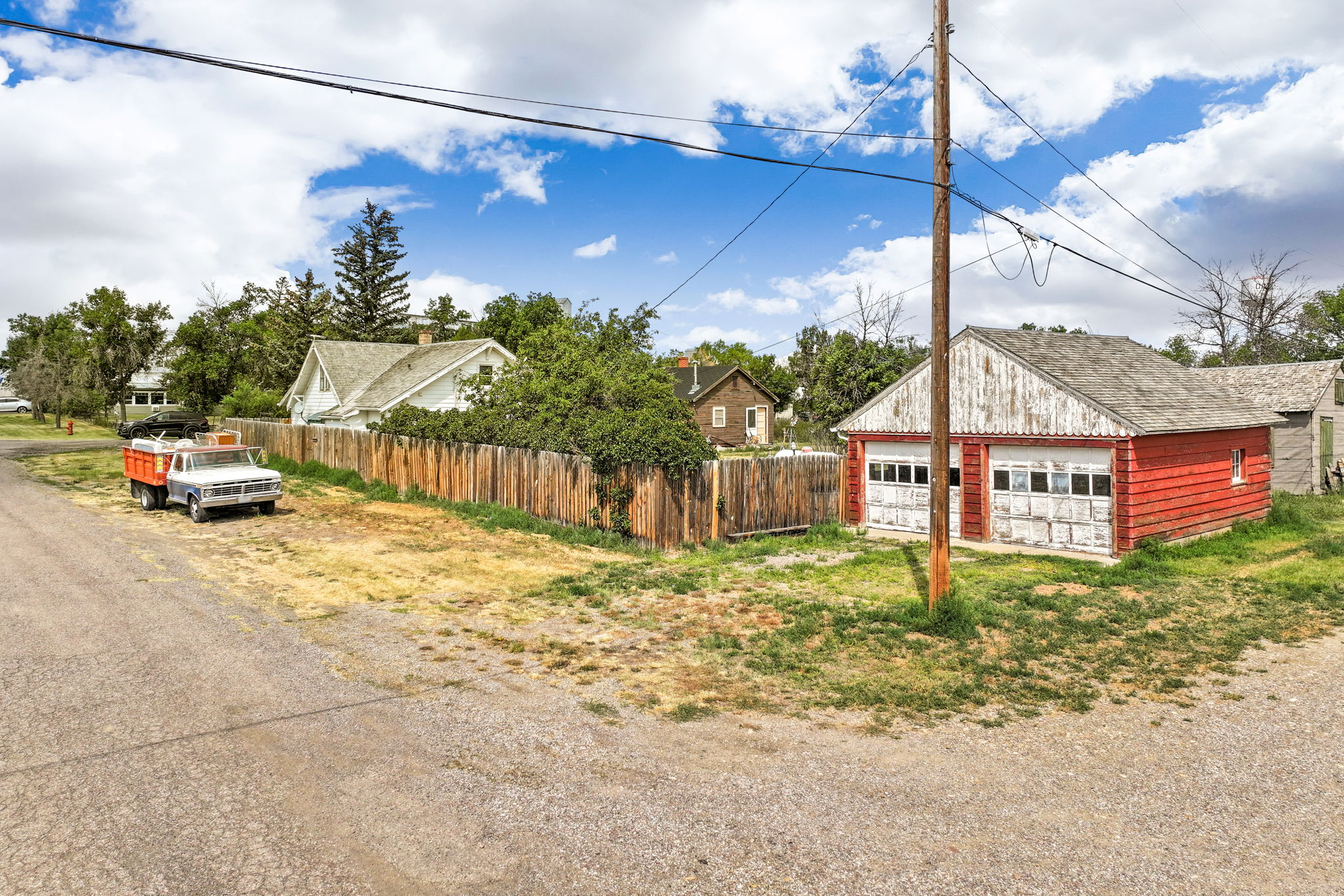 121 Central Avenue S