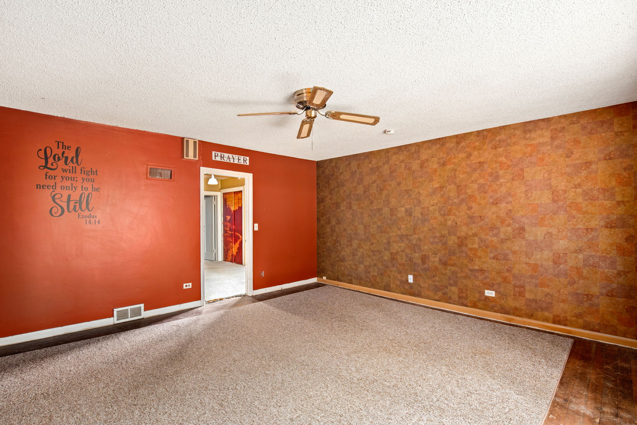 121 Central Avenue S