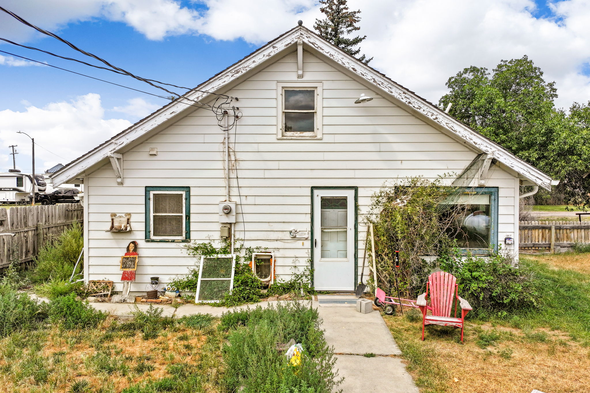 121 Central Avenue S