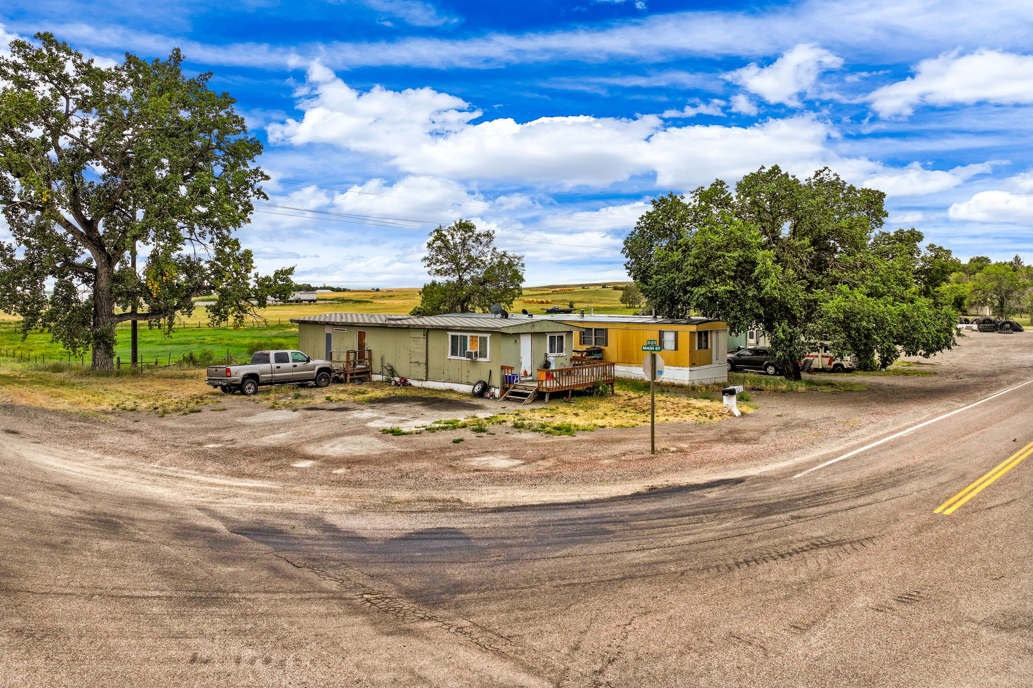 3 3rd Avenue SE