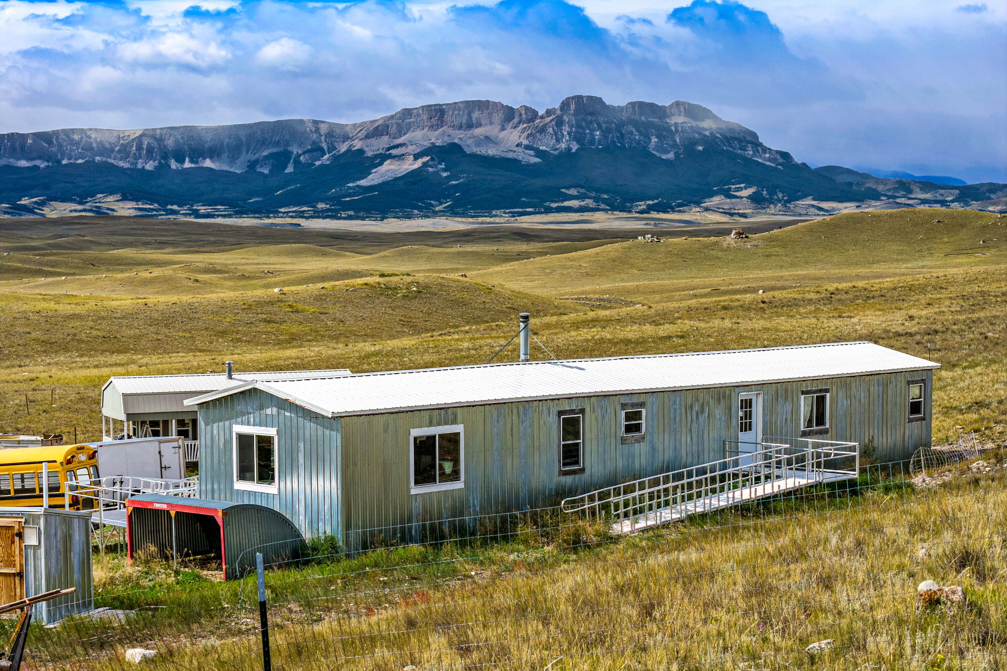 3950 W Meadowlark Lane
