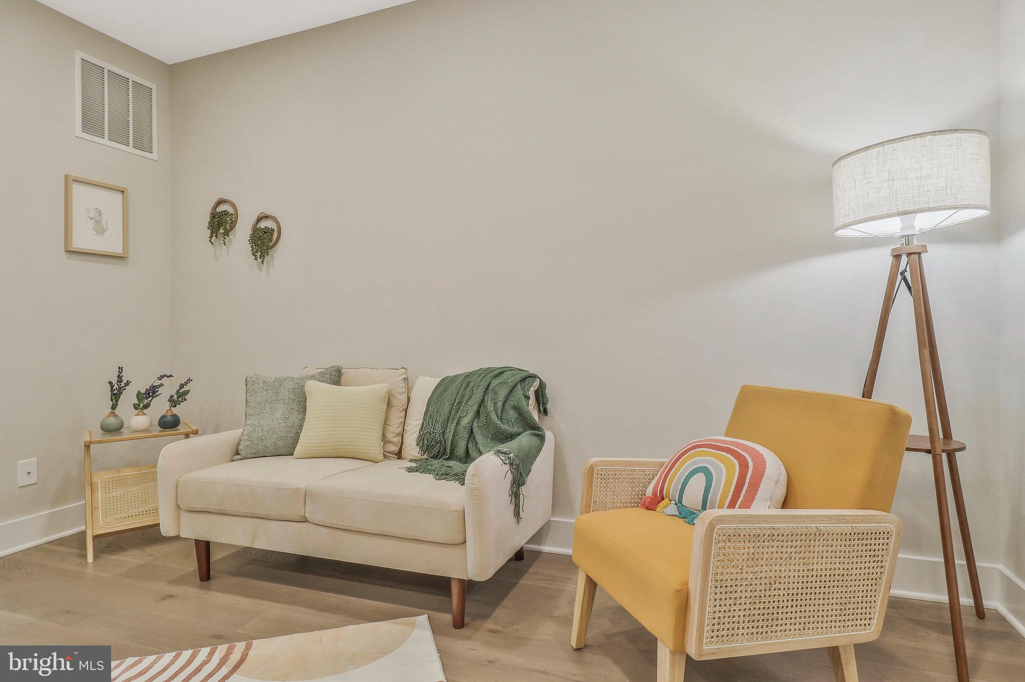 1004 18TH STREET NE 4