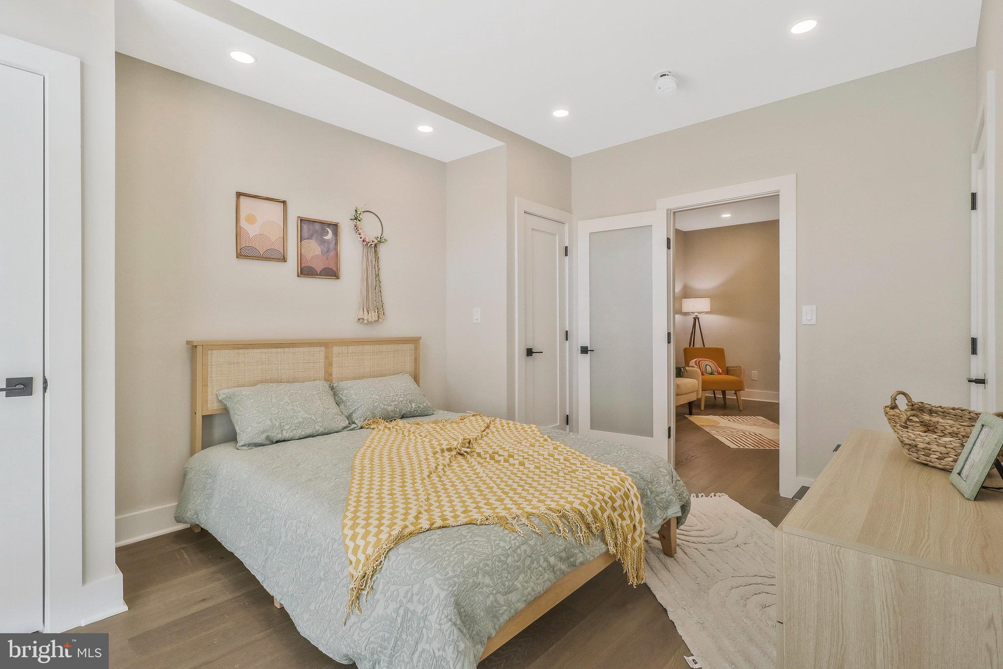 1004 18TH STREET NE 4