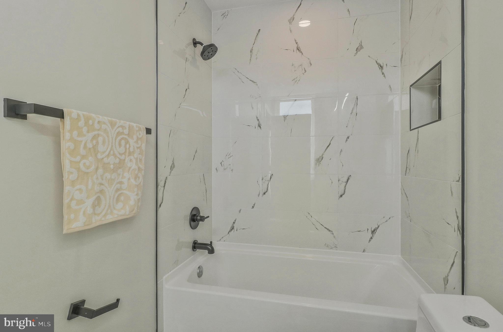 1004 18TH STREET NE 4