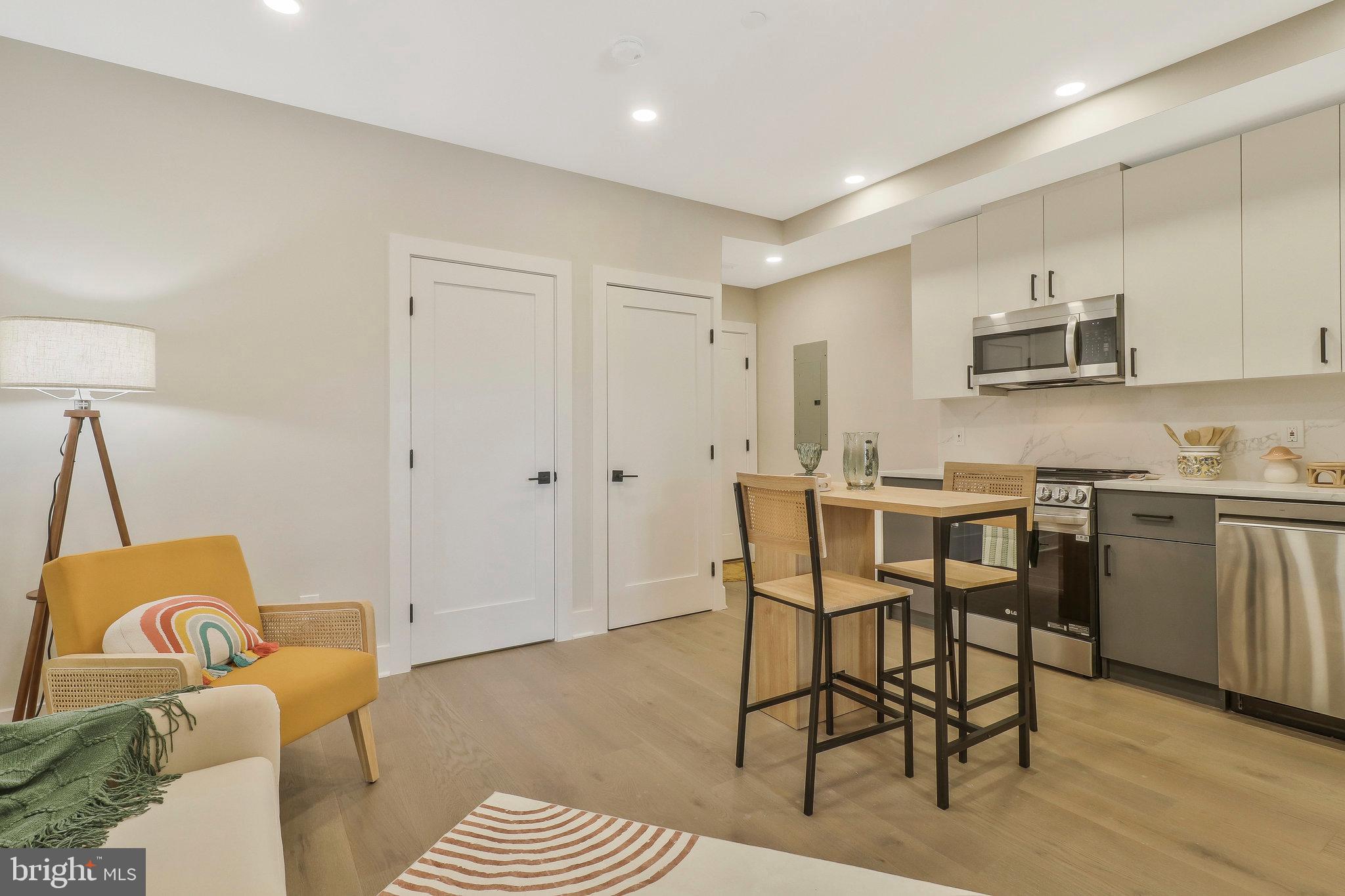 1004 18TH STREET NE 4