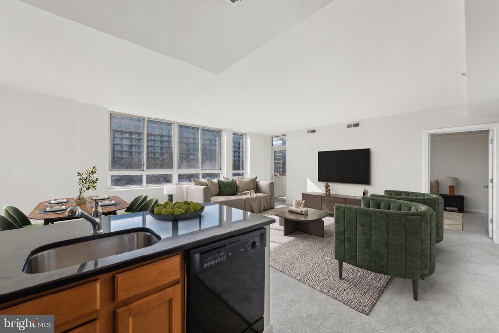 355 I STREET SW 602S