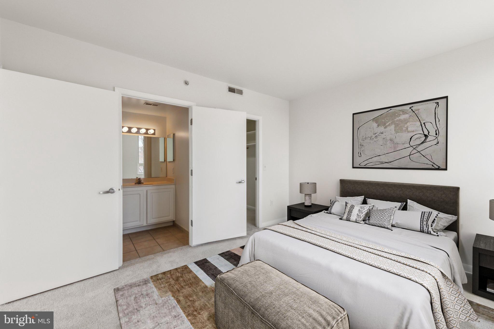 355 I STREET SW 602S