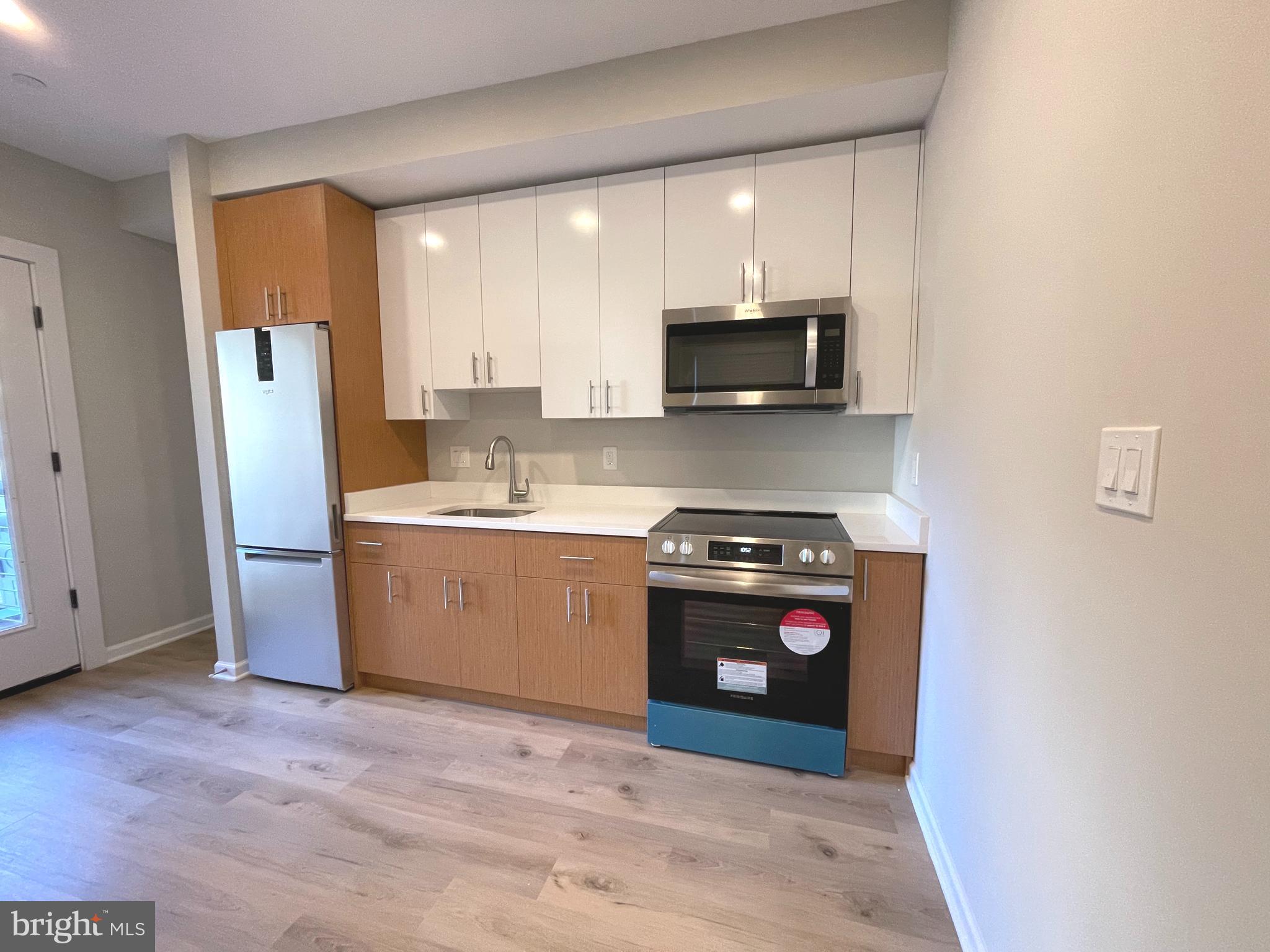 1307 K STREET SE 101