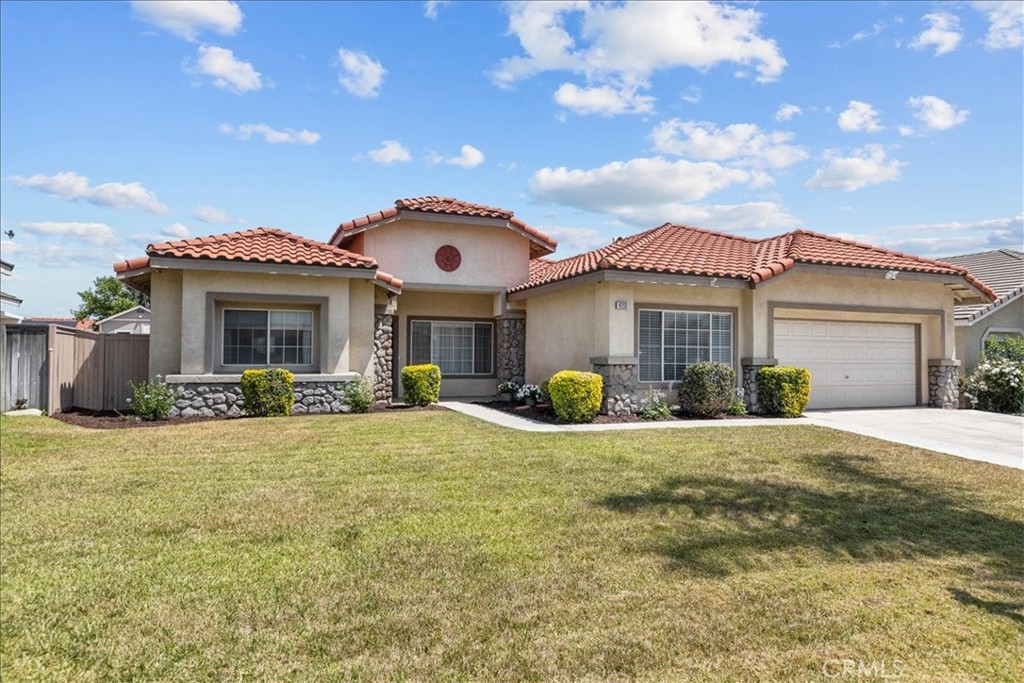 4113 N Tangerine Drive