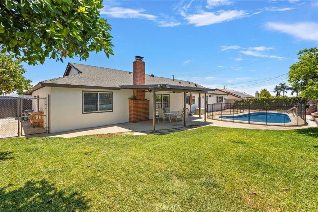 6328 Vineyard