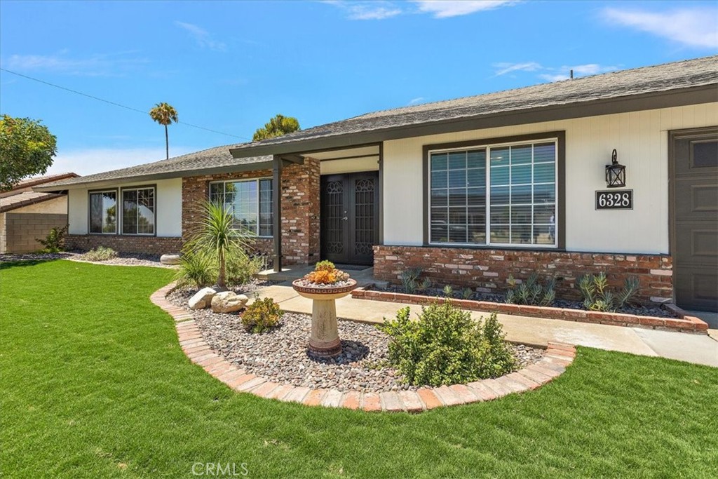 6328 Vineyard