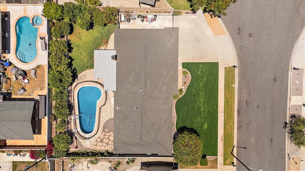 6328 Vineyard