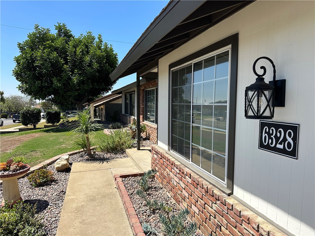 6328 Vineyard
