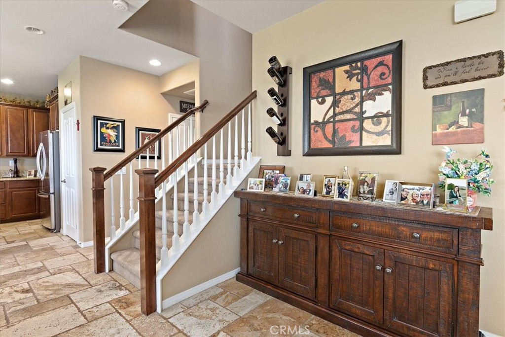 3938 White Ash