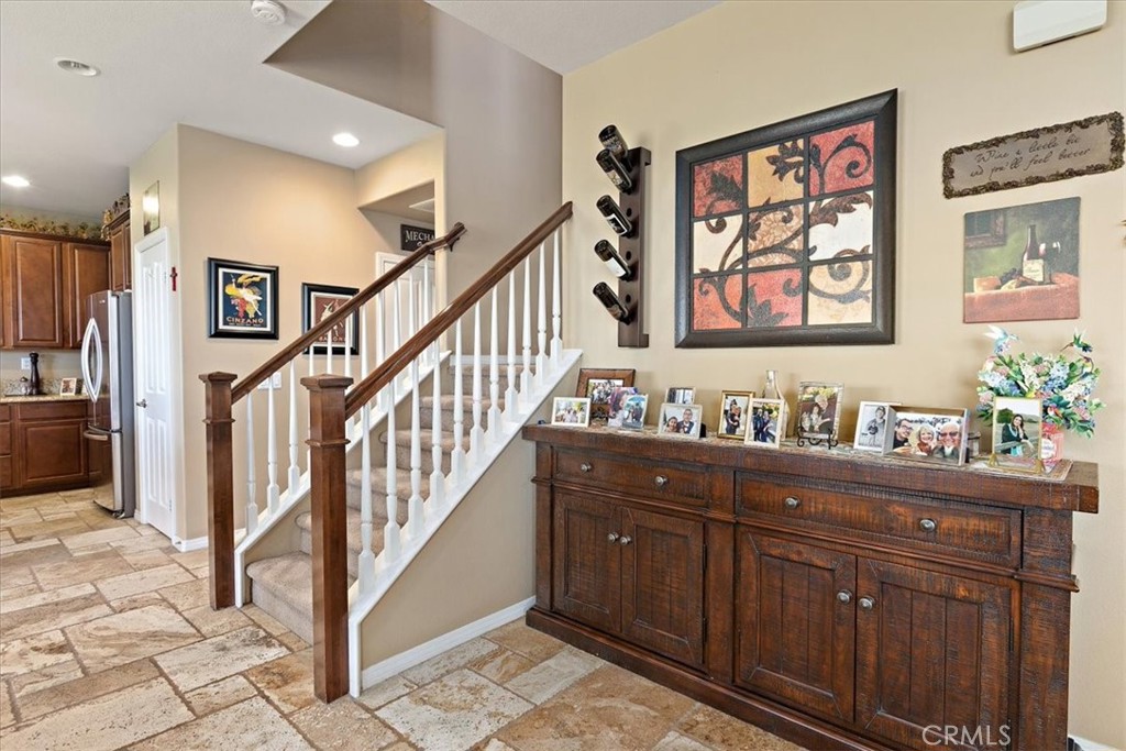 3938 White Ash