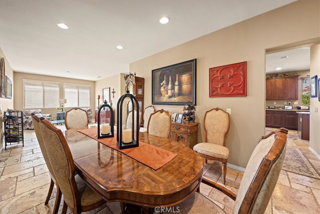 3938 White Ash