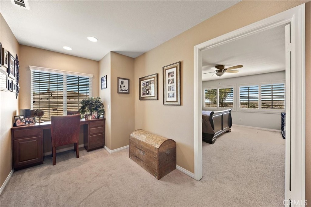 3938 White Ash
