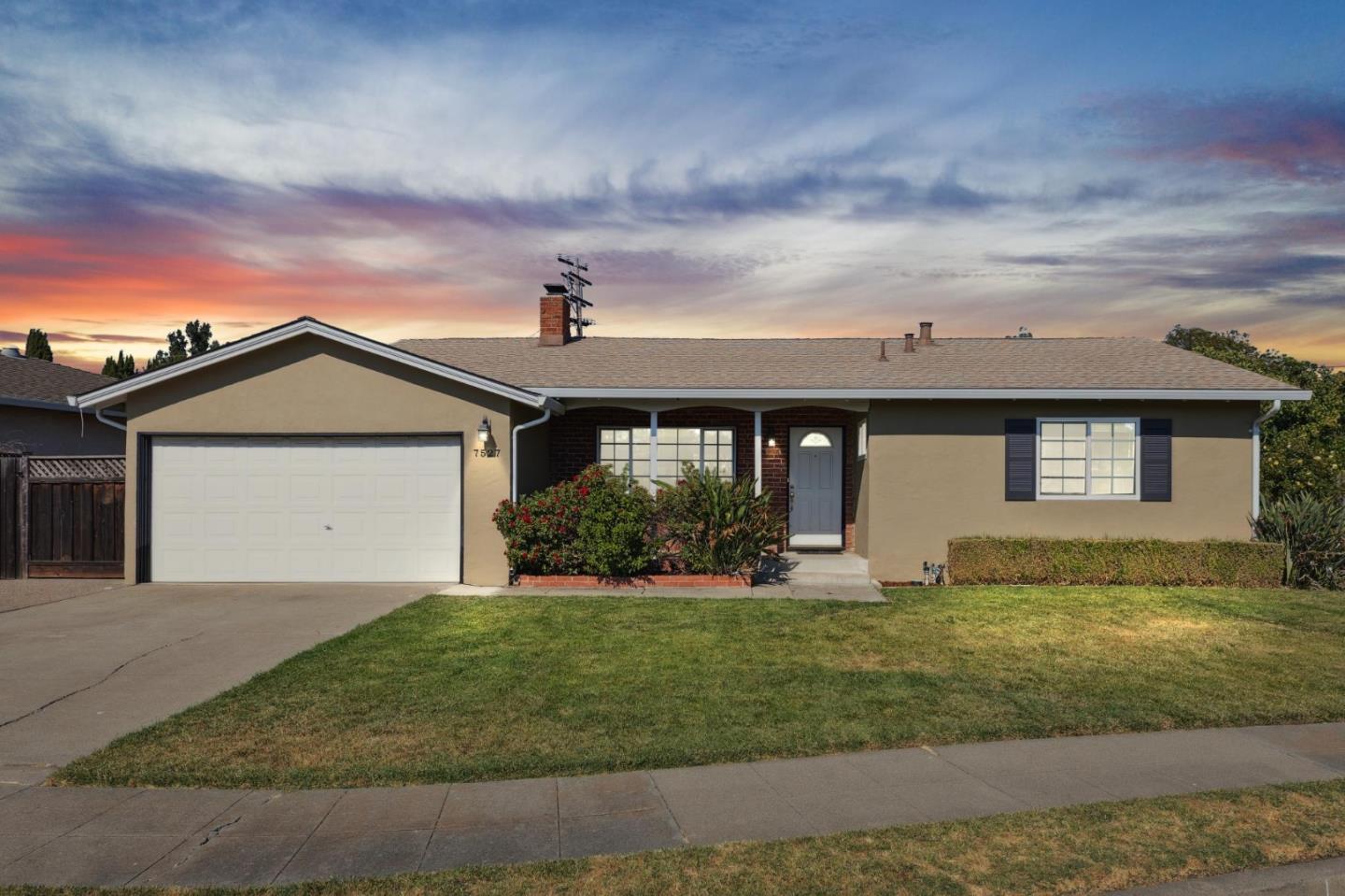 7527 Sutton LN