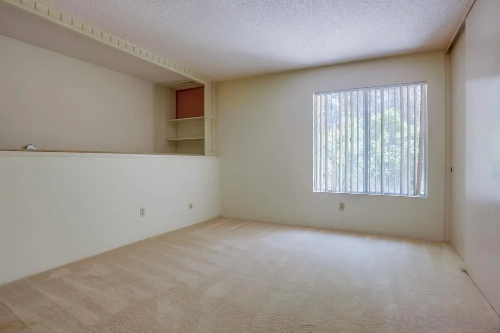 10594 Rookwood